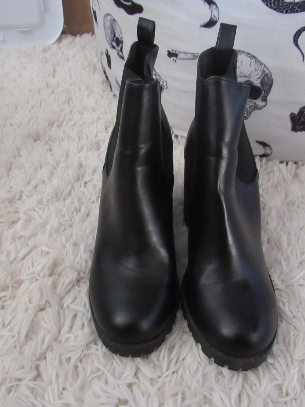Soda Black Chelsea Lug Sole Ankle Boots
